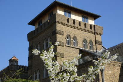 Sanierter Burgturm