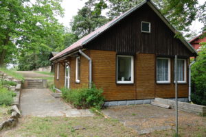 Birkenhaus - Blick Richtung Weinberg